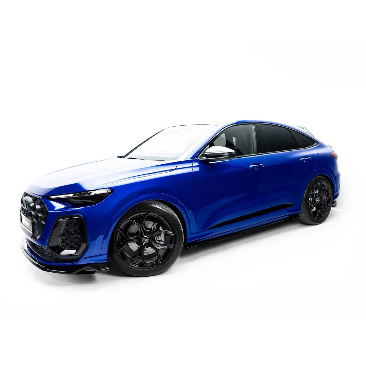 Splittersett fra Maxton Design til Audi Q5 S-Line Sportback Mk3 i blank sort ABS