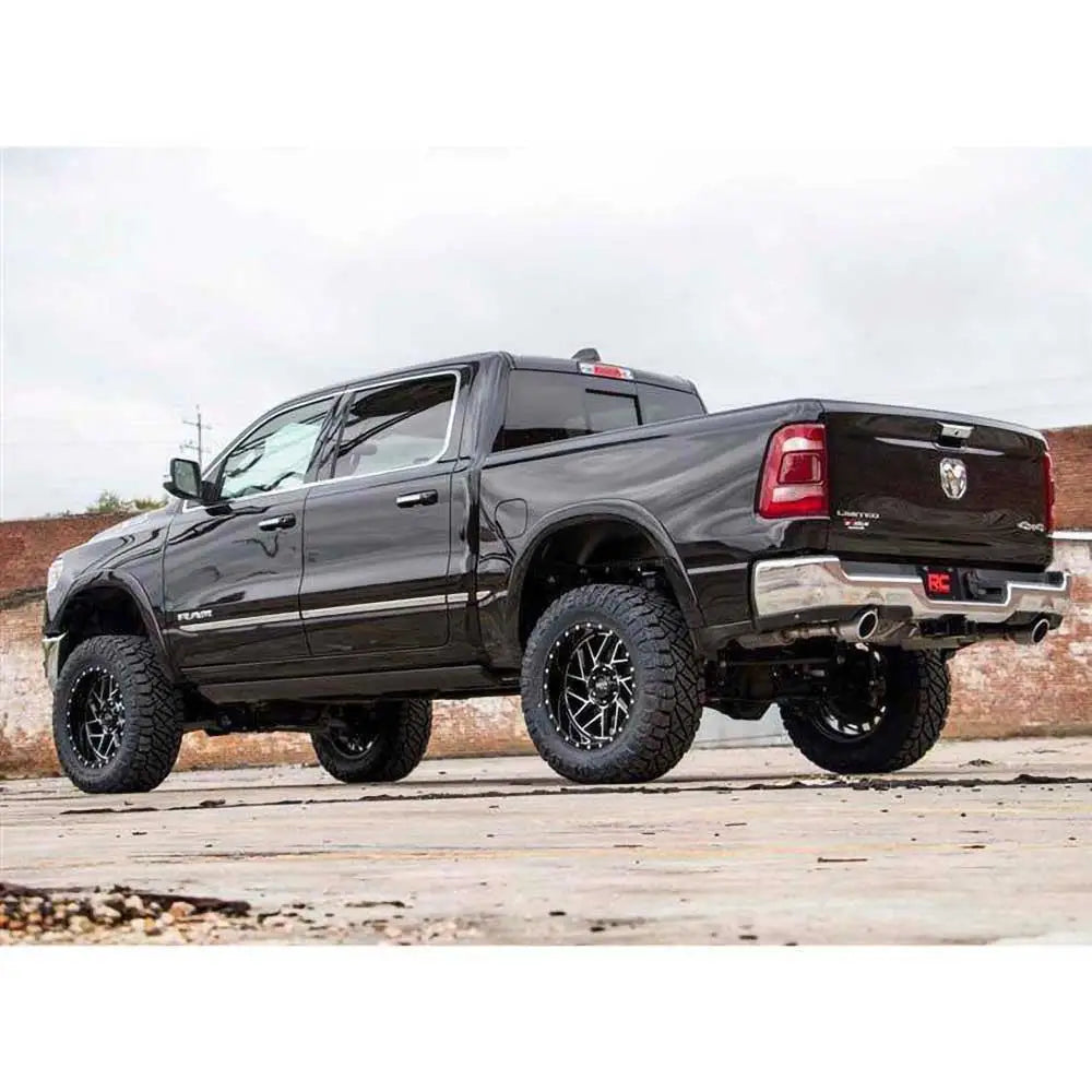 Hevesett Rough Country 22xl Air Ride Stor Nav med N3 Dempere Lift 5’’ - Ram 1500 Dt 19-