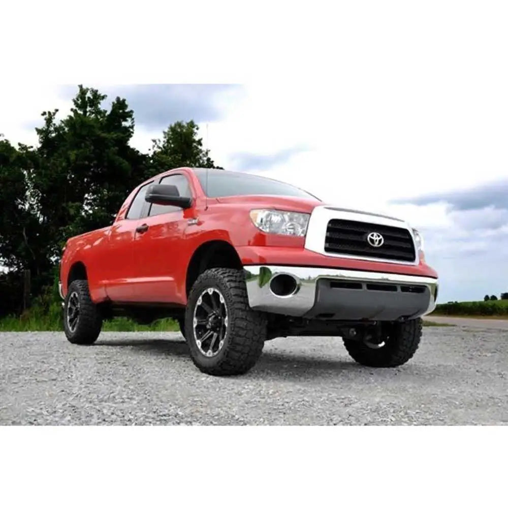 Hevesett Rough Country Heving 4,5’’ - Toyota Tundra 07-15