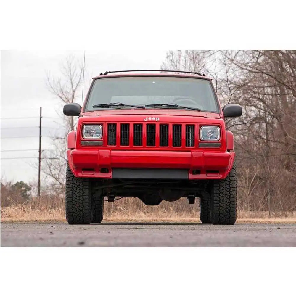 Hevesett Rough Country Løft 3’ - Jeep Cherokee Xj 84-01 - 4