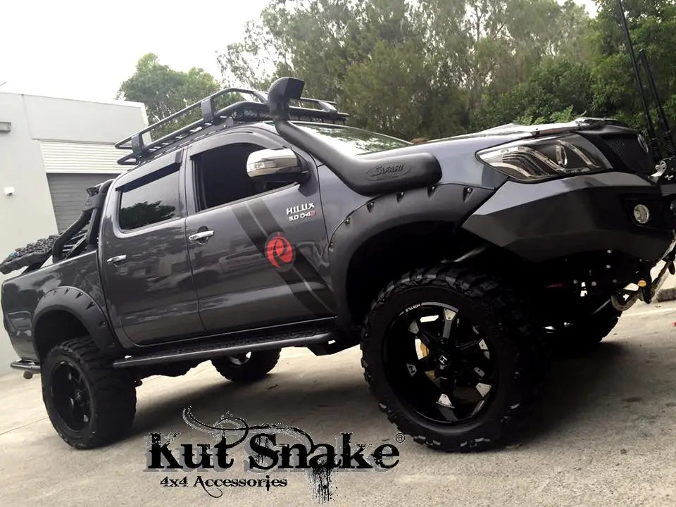 Skjermbreddere Kut Snake Monster - Toyota Hilux 12-15 | Nomax.no🥇_1