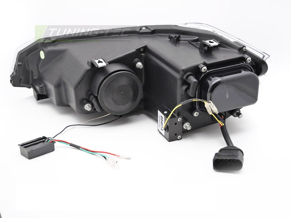 LED DRL-sett til VW Polo VI 2G 2017–2021 krom montert på bil