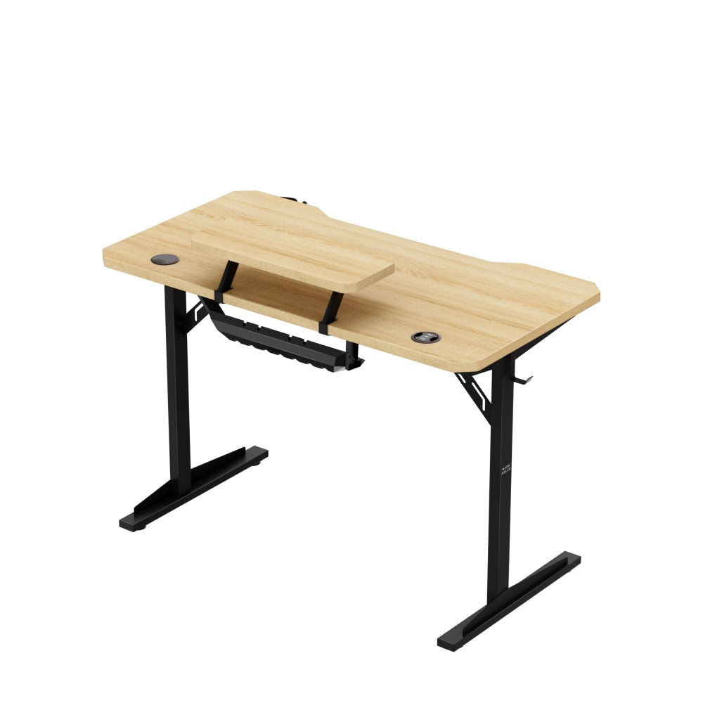 Hjemmekontor med Mark Adler Leader 5.1 eik skrivebord 115 cm