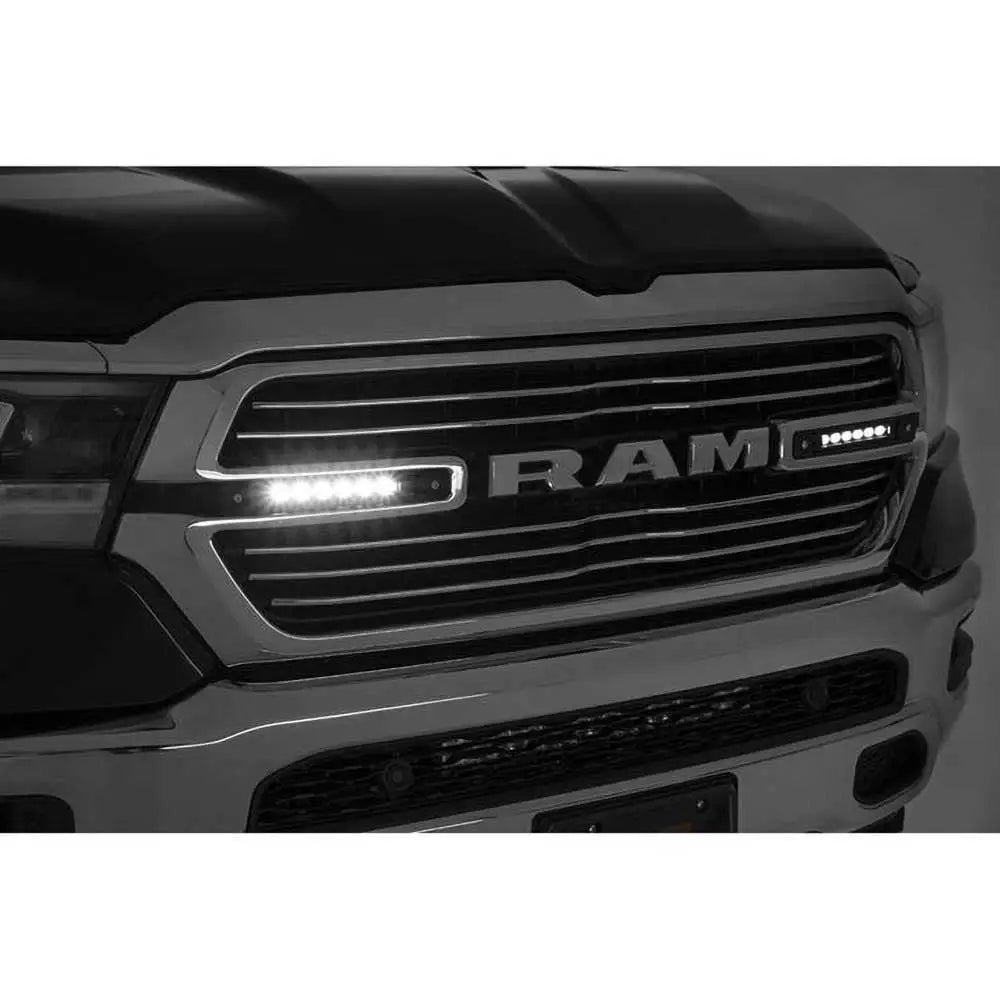 Led Grilllys 6’’ for Ram 1500 Dt 19- fra Rough Country Black Series