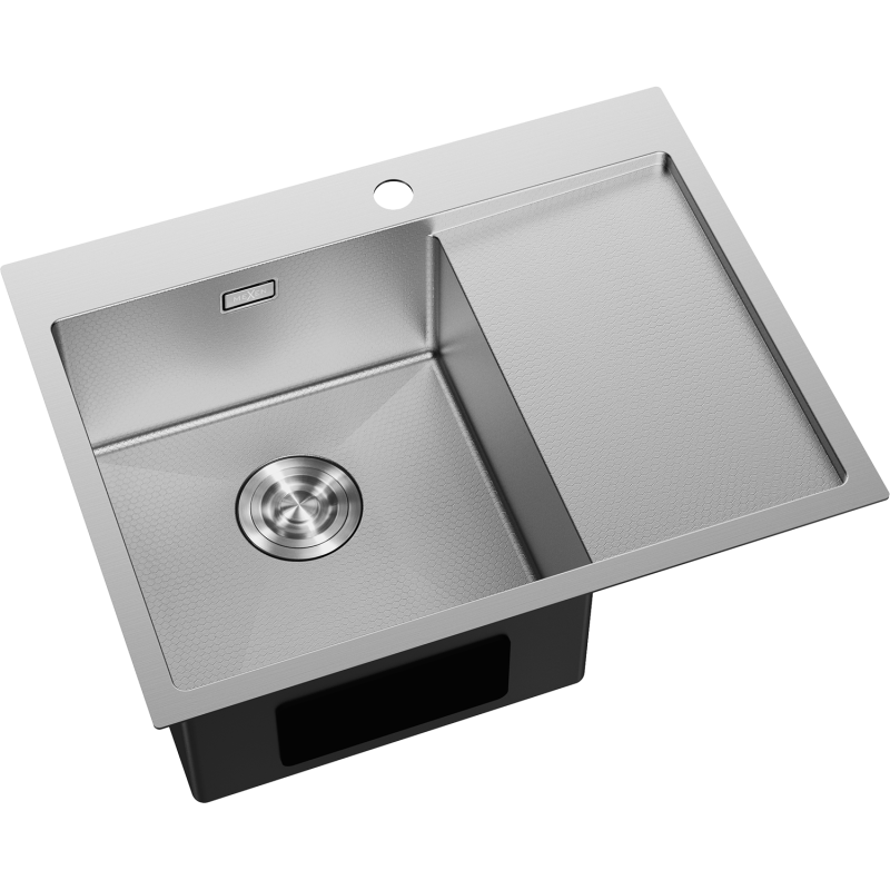 Kjøkkenvask Rustfritt Stål med én stor kum, avrenningsfelt og hull for armatur, sett skrått ovenfra.