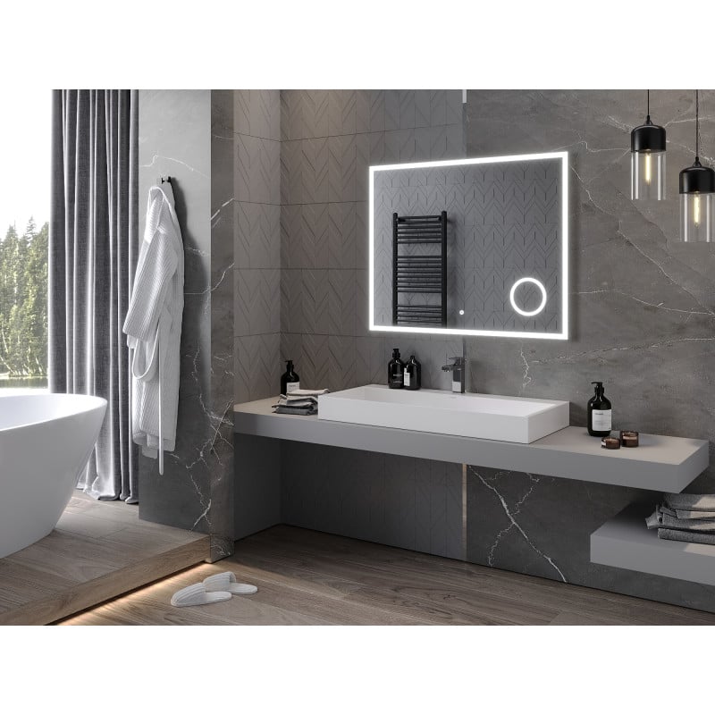 Speil til bad med lys av Mexen Kala 100 x 80 cm montert over servant på grå baderomsvegg.