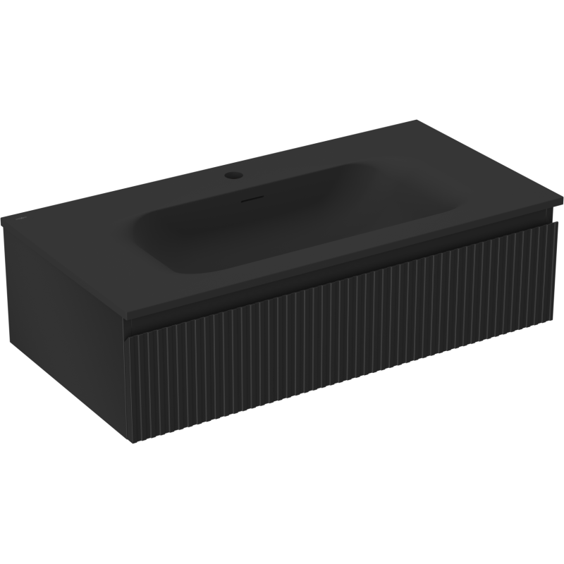 Servantskap med vask 90 cm svart matt med én skuff og vertikale riller, sett fra skrå vinkel.