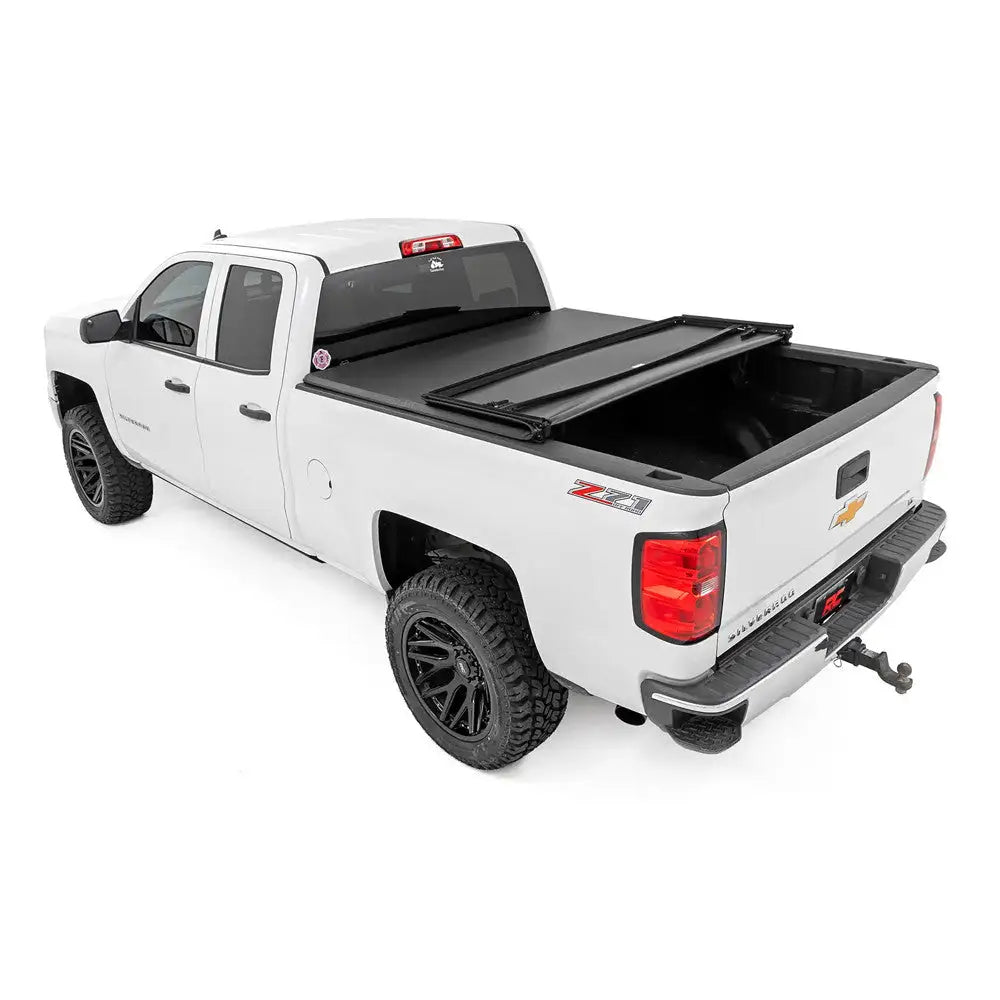 Myk Deksel Pakkeløs Tri-fold Rough Country 6’7’ - Gmc Sierra 1500 14-19 - 6