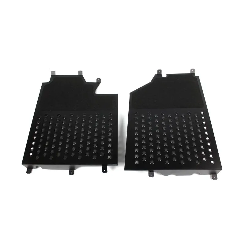 BMW E36 flat gulvplate i galvanisert stål med svart grip tape for drift og motorsport
