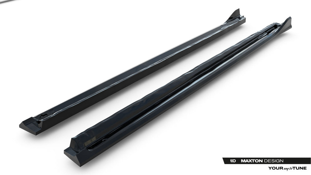 Skoda Superb Mk4 sideskjørt V.2