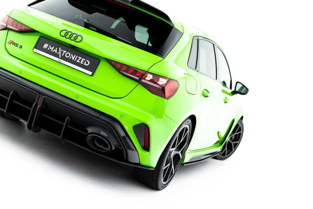 Audi RS3 Sportback 8Y Facelift bakdiffusor Street Pro