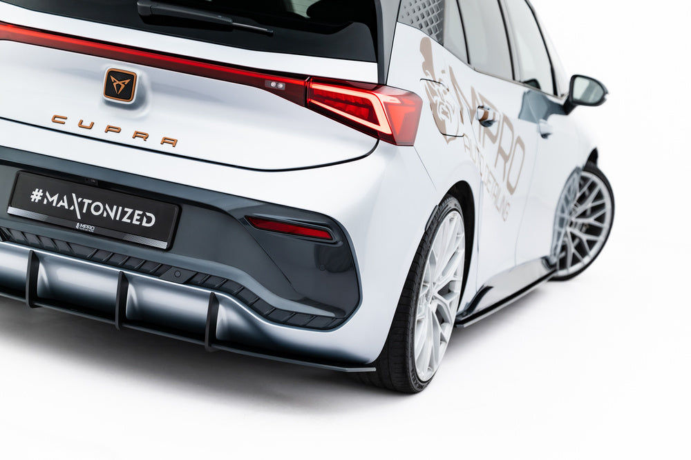 Cupra Born Mk1 bakdiffusor Street Pro