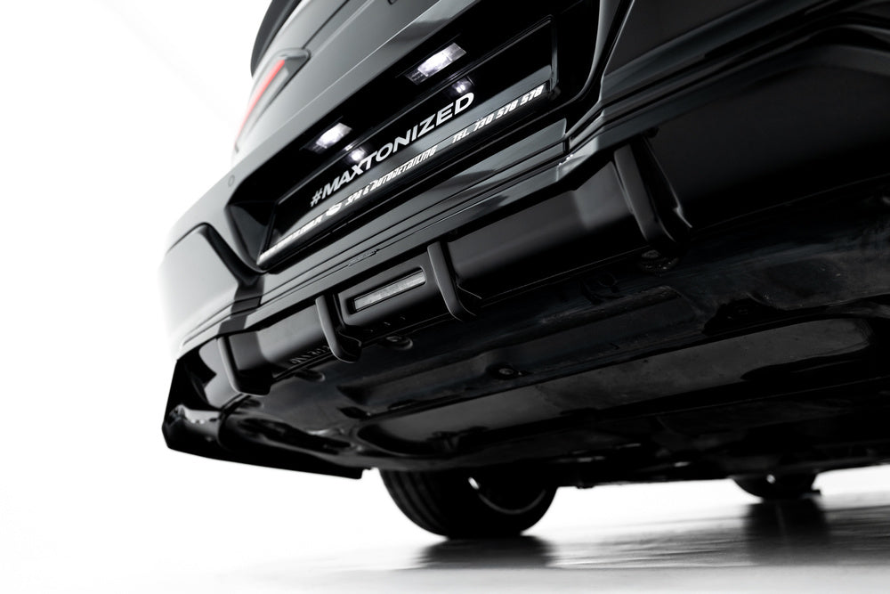 BMW 7 G70 bakdiffusor V2