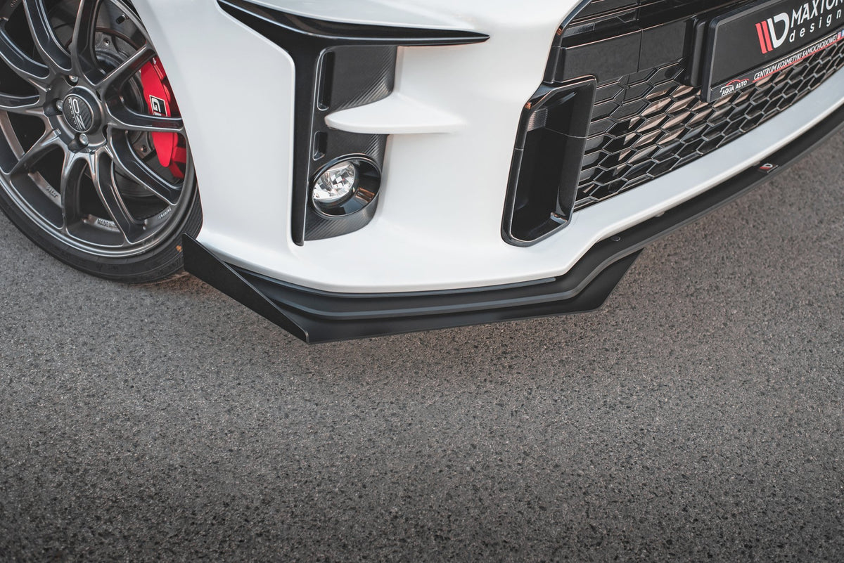 Flaps Toyota GR Yaris Mk4 – frontflaps i sort ABS fra Maxton Design