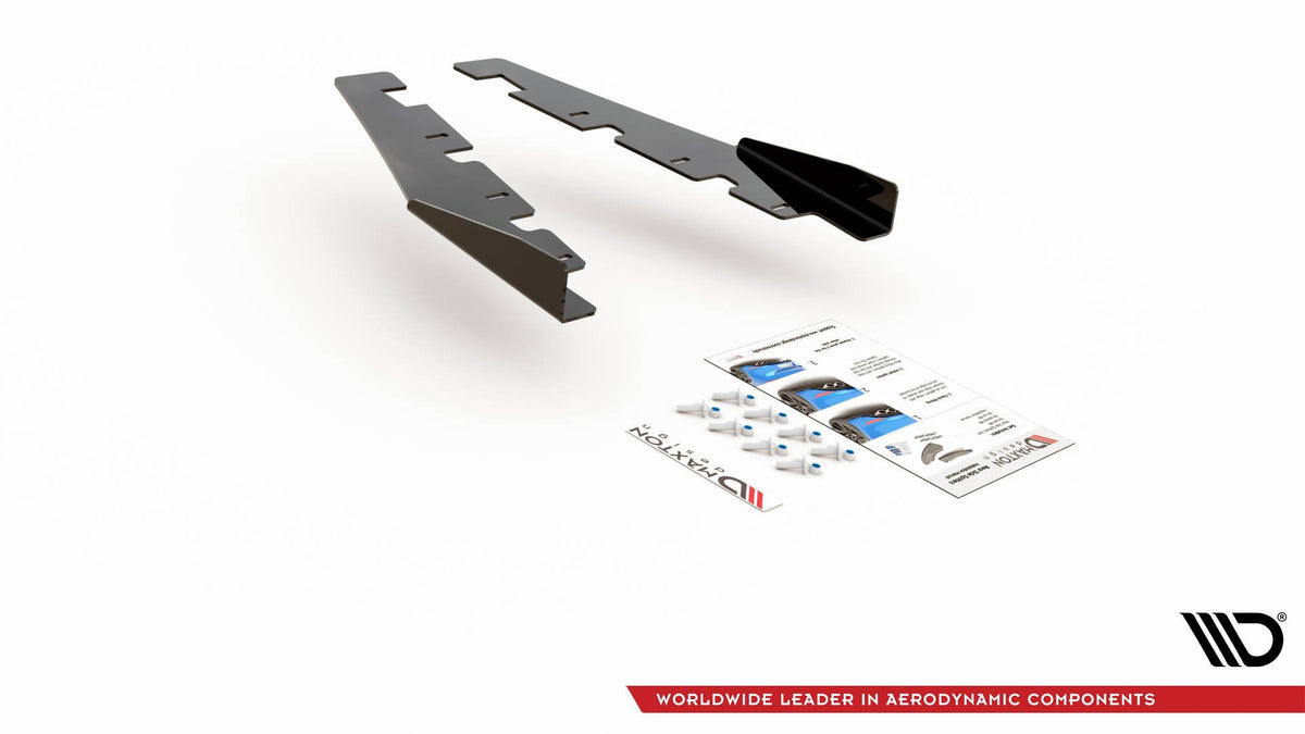 Emballasje og innhold for Maxton Design front splitter flaps til VW Arteon R-Line