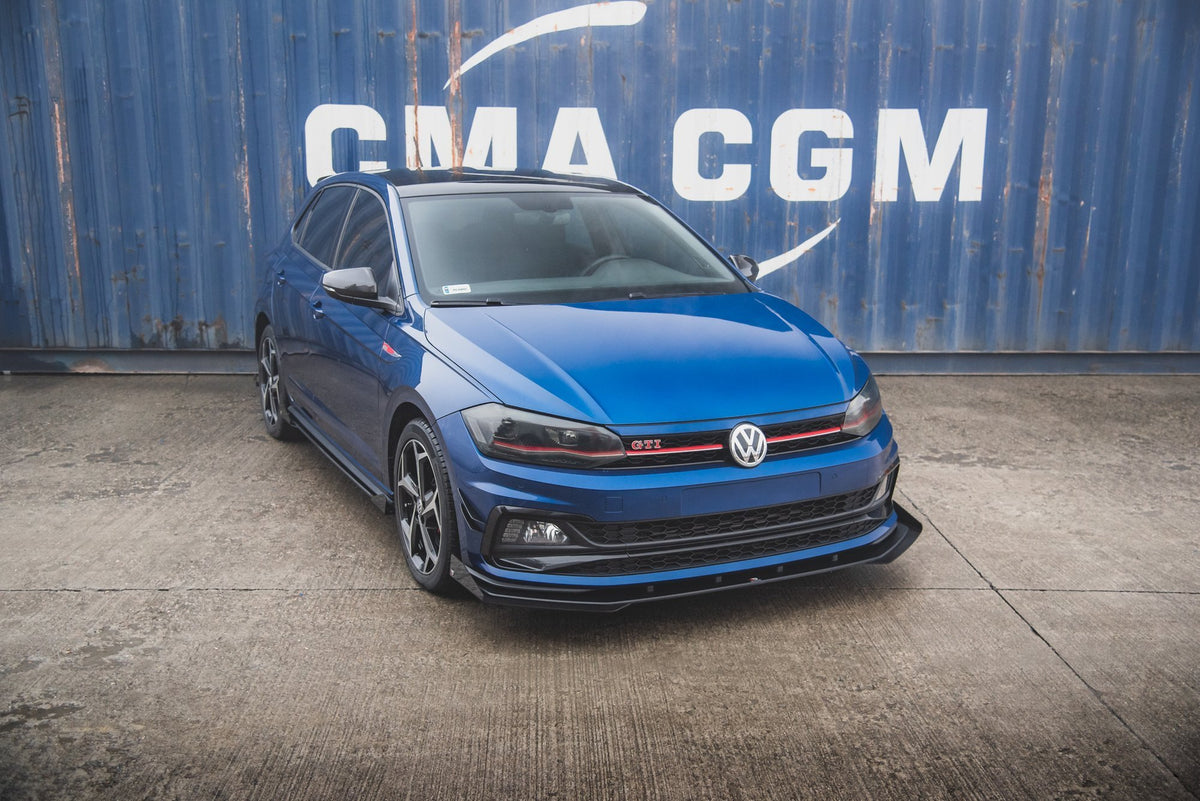 Nærbilde av Racing Durability-flaps for Polo GTI Mk6 med synlig kantoverflate