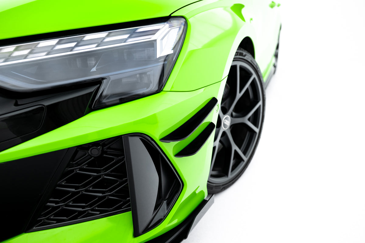 Sett med canards til Audi RS3 Sportback 8Y sett fra siden