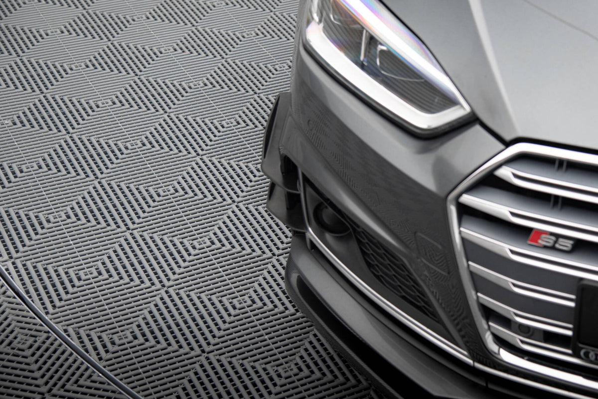 Canards montert på frontfanger til Audi S5 Sportback F5 i sølv