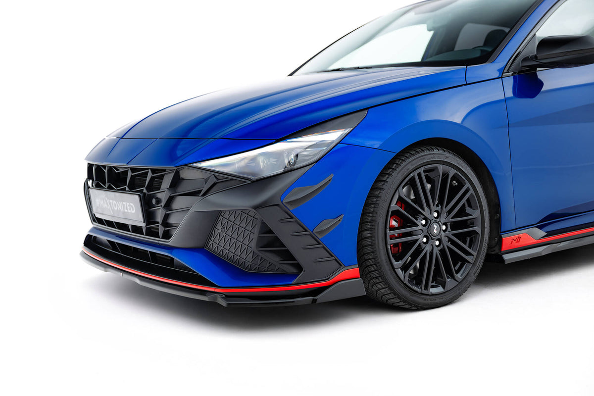 Maxton Design canards for Elantra N Mk7 vist fra skrå vinkel