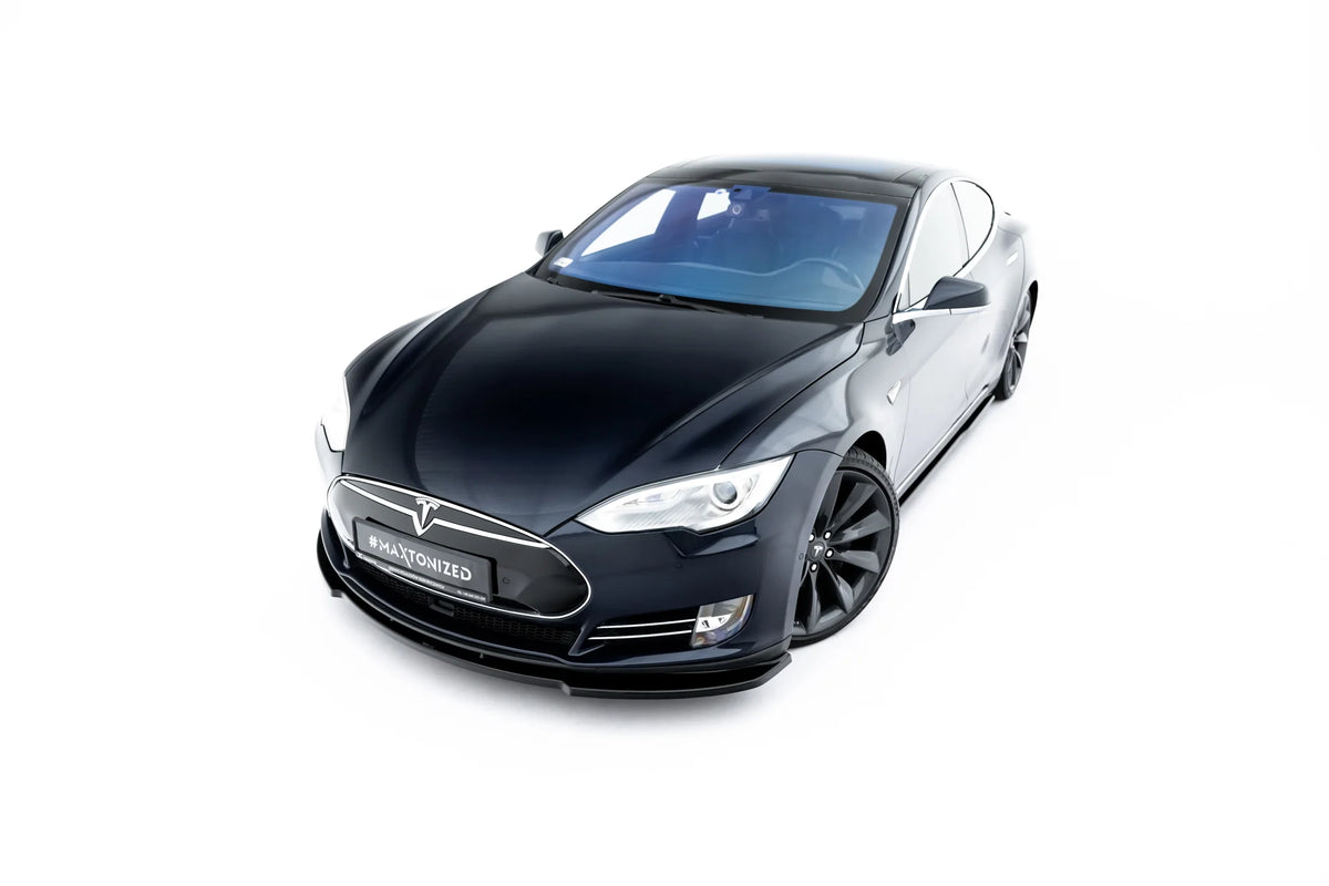 Frontsplitter Tesla Model S Mk1 sett forfra med visuelt lavere front