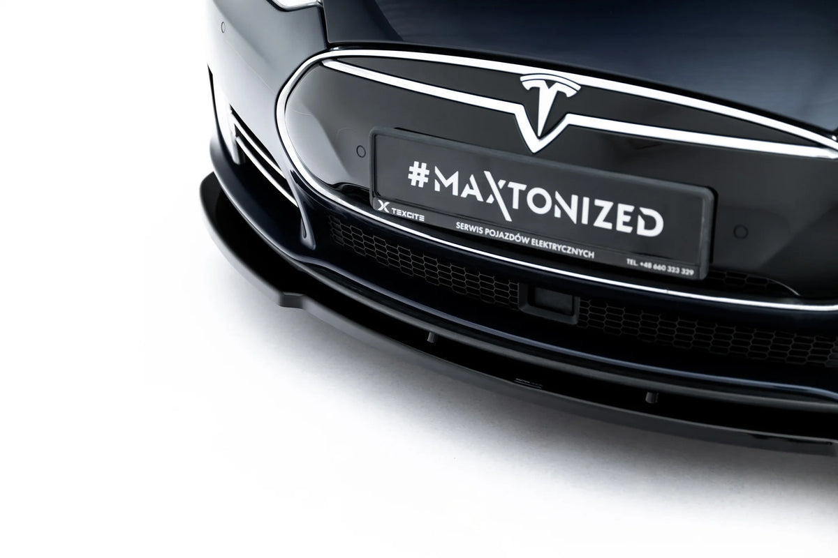Detalj av Maxton Design frontsplitter til Tesla Model S Mk1 i ABS-plast