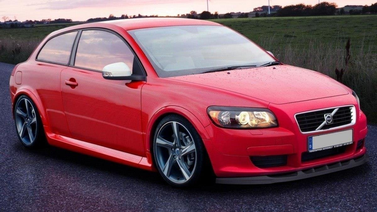 Frontspoiler Volvo C30 detaljbilde av profilen