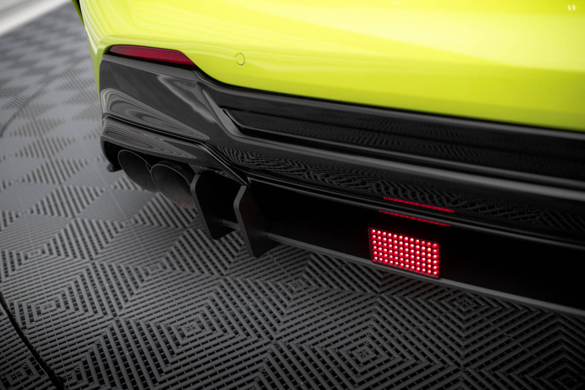 LED bremselys til BMW 1 Serie F40 M135i fra M-Maxton, sidevinkel