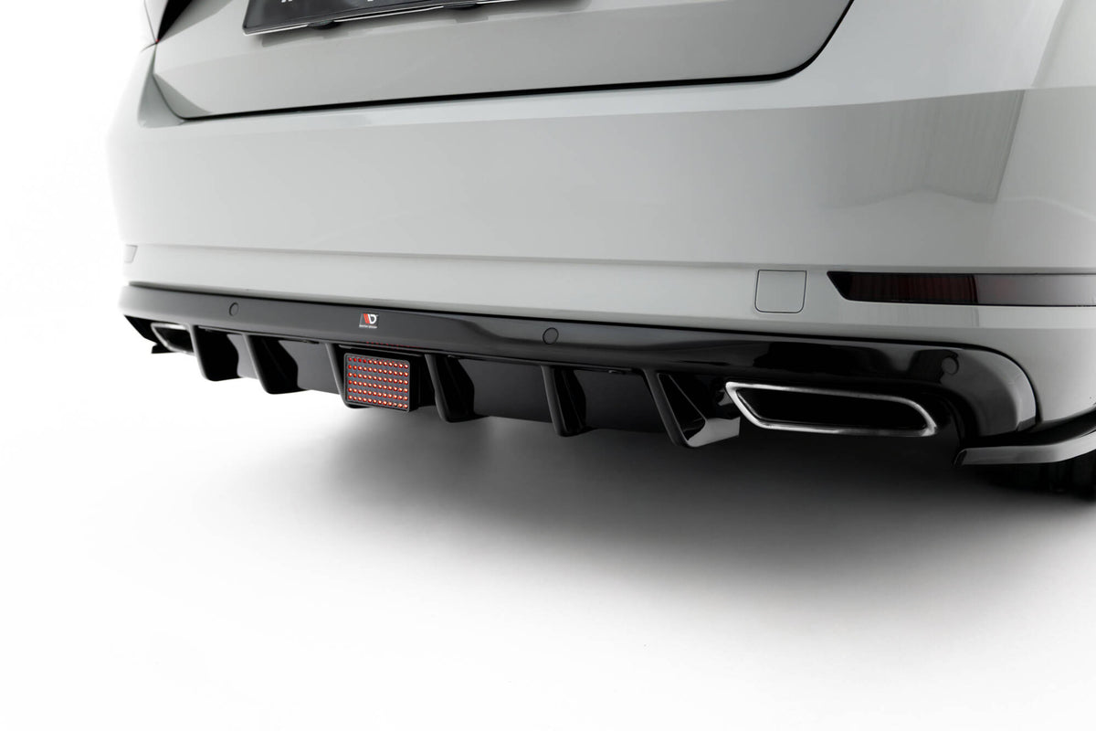 Nærbilde av LED bremselys til Skoda Superb Liftback Mk3