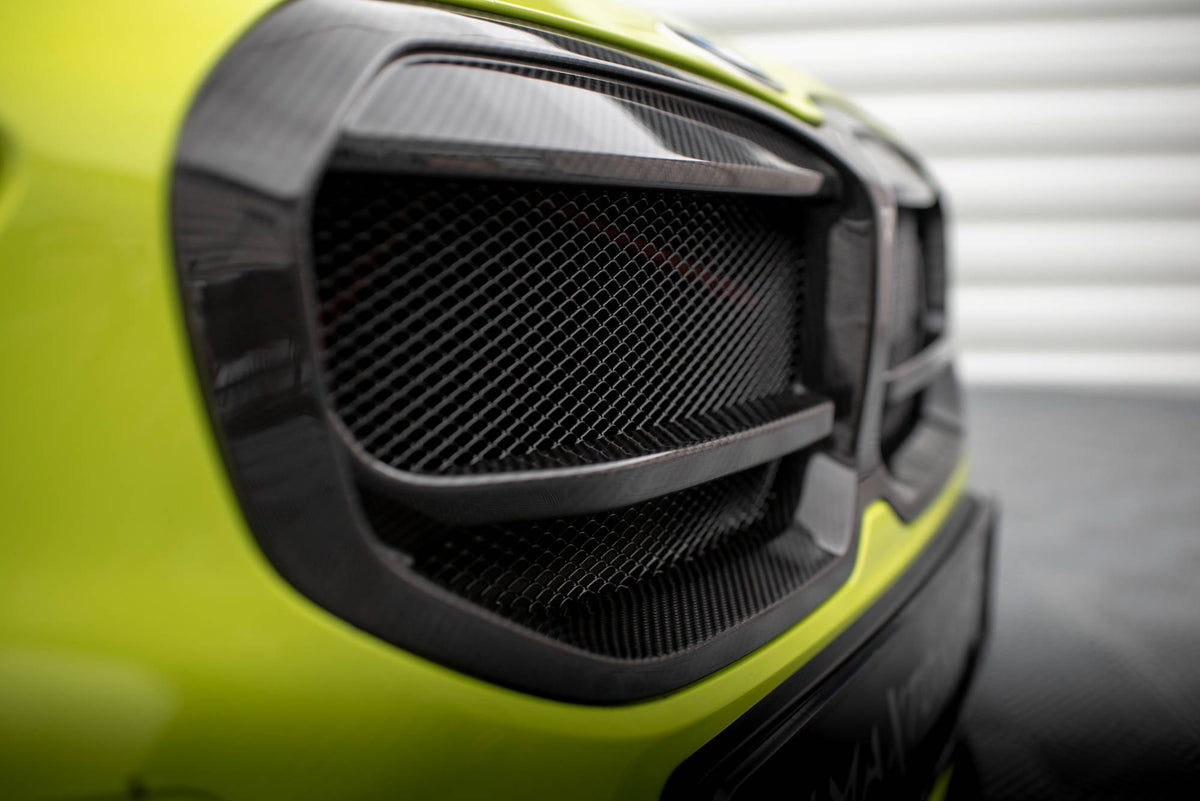 Maxton Carbon G frontgrill til BMW 128ti F40 i vinkel