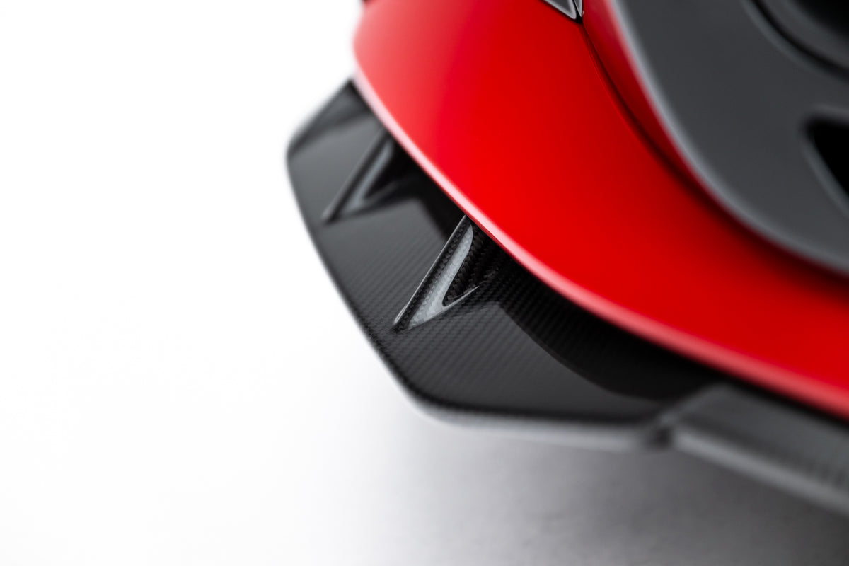 Frontsplitter til Audi RS3 Sedan 8Y Facelift sett forfra