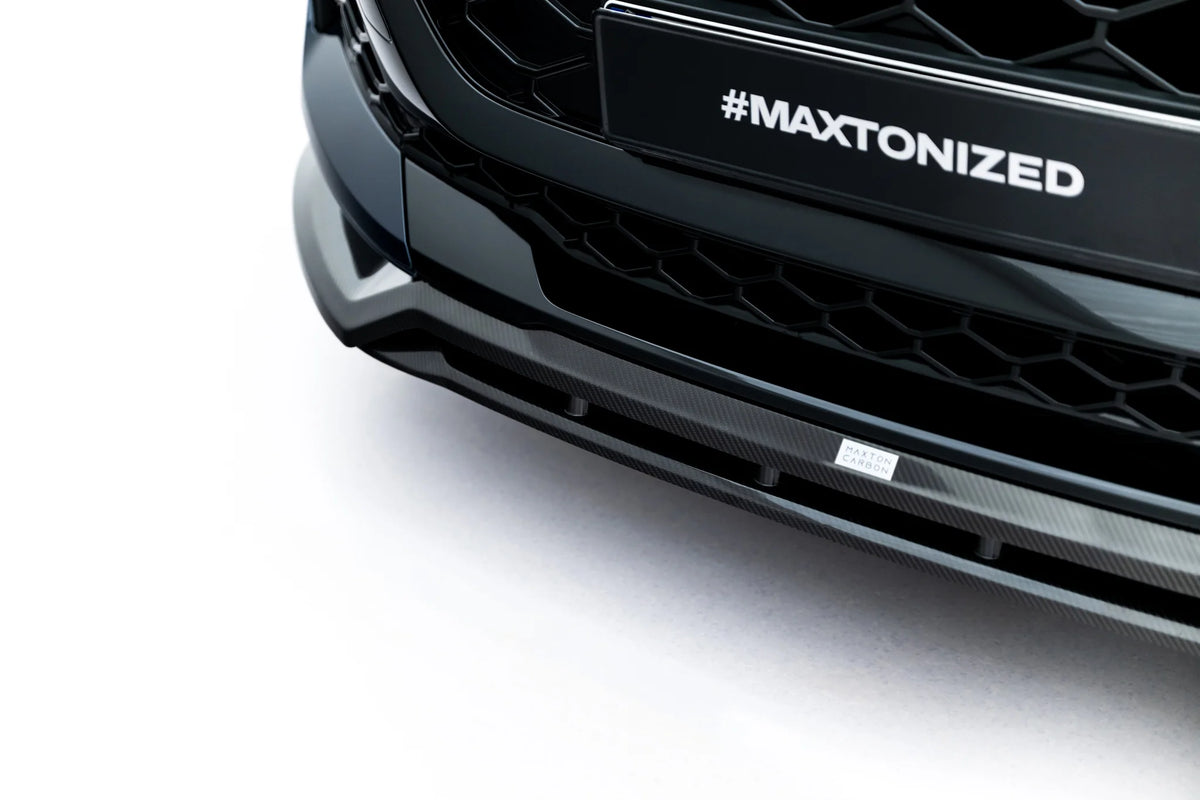 Frontsplitter montert på nedre frontstøtfanger på Audi RSQ8 Mk1 Facelift