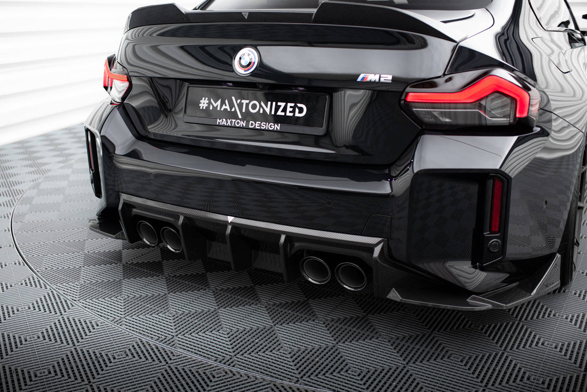 Bakdiffuser i prepreg karbonfiber til BMW M2 G87 sett bakfra