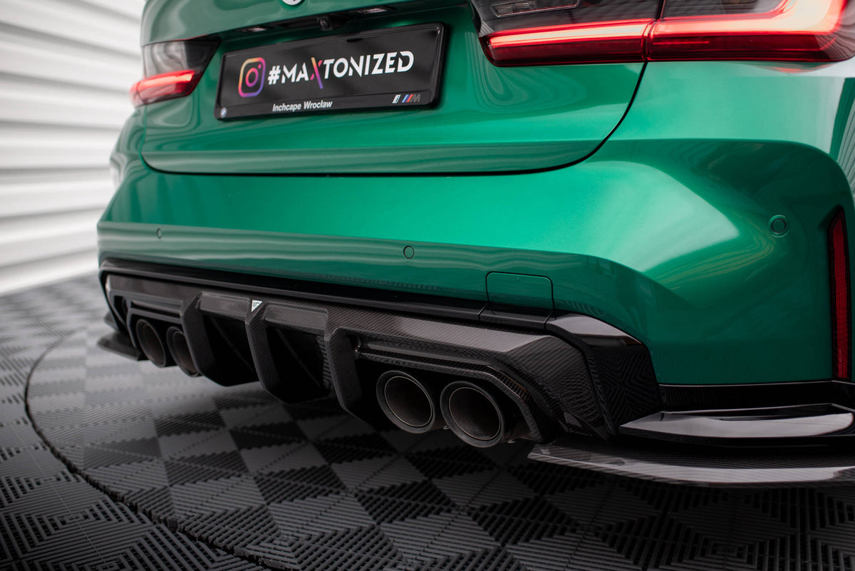 Karbondiffuser montert på bakre støtfanger BMW M3 Touring G81