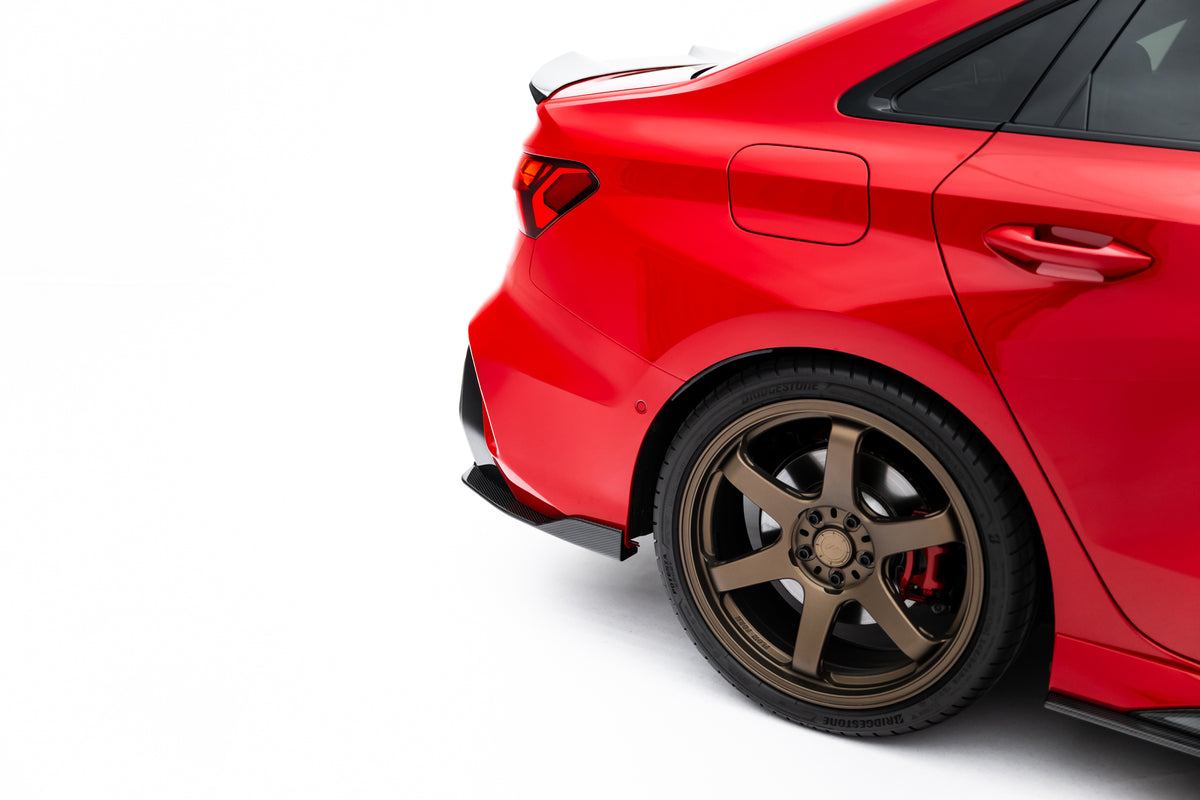 Høyre sidesplitter bak til Audi RS3 Sedan 8Y Facelift sett fra siden