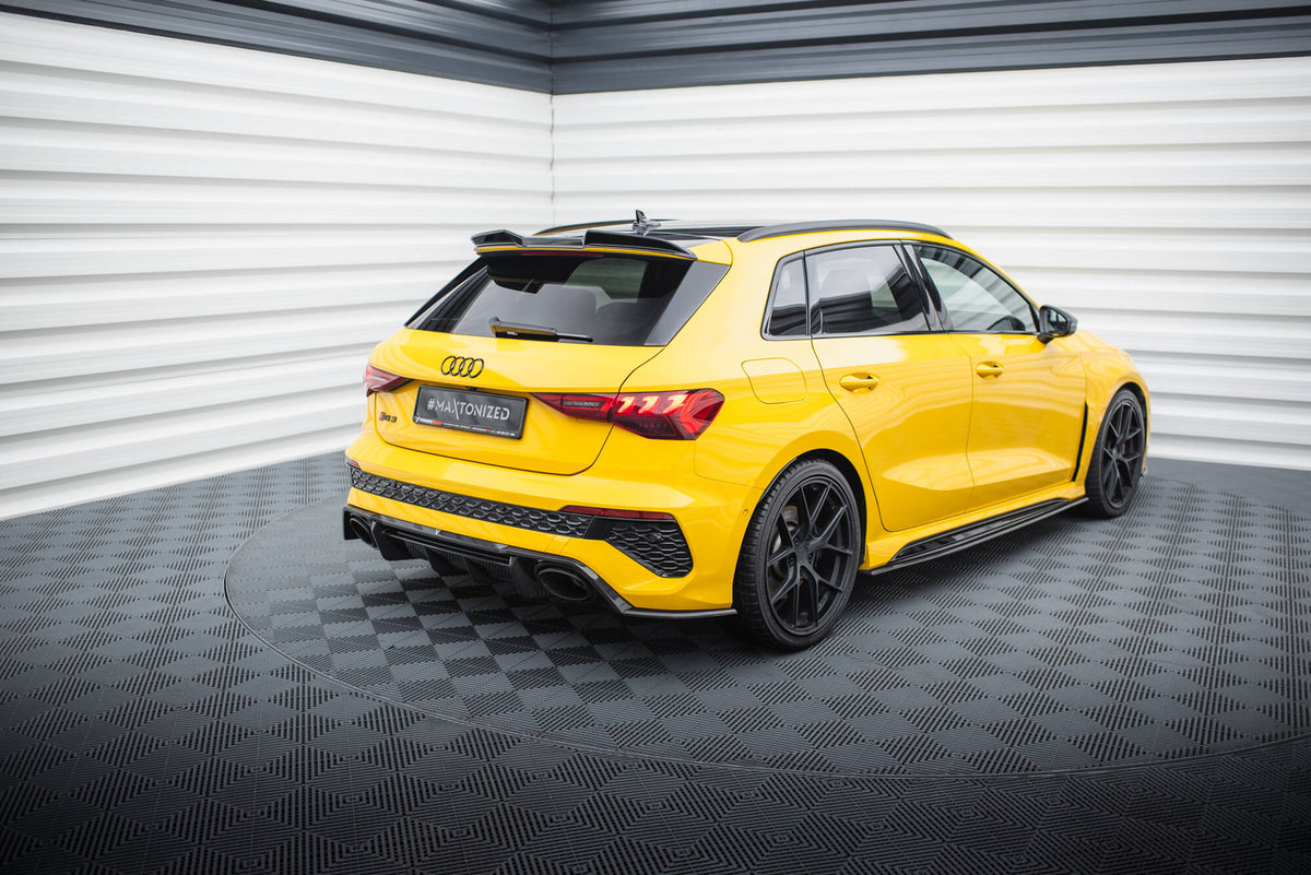 Maxton karbon sidesplittere bak til Audi RS3 Sportback 8Y