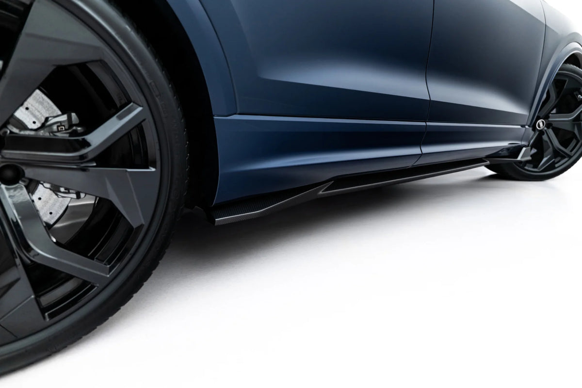 Prepreg karbon sideskjørt for Audi RSQ8 Facelift sett fra siden