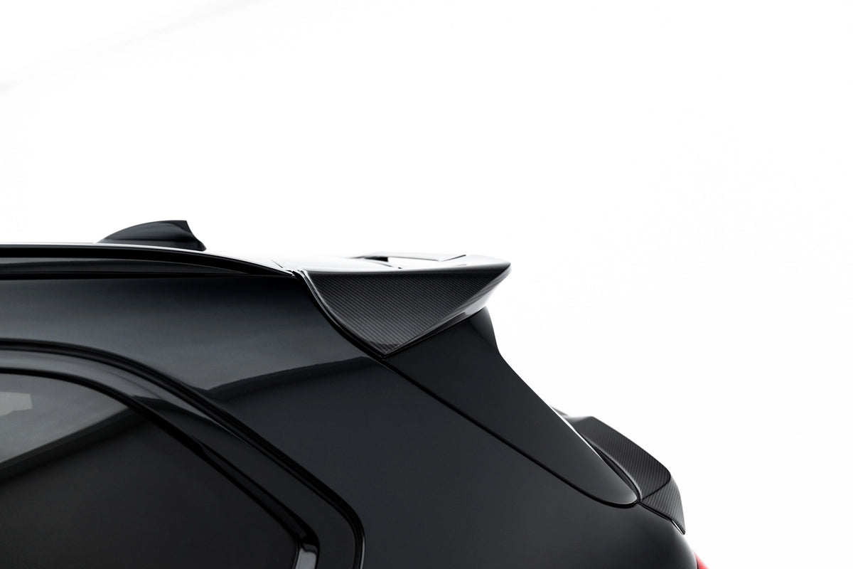 BMW X5 M-Pack G05 sett bakfra med karbon hekkspoiler