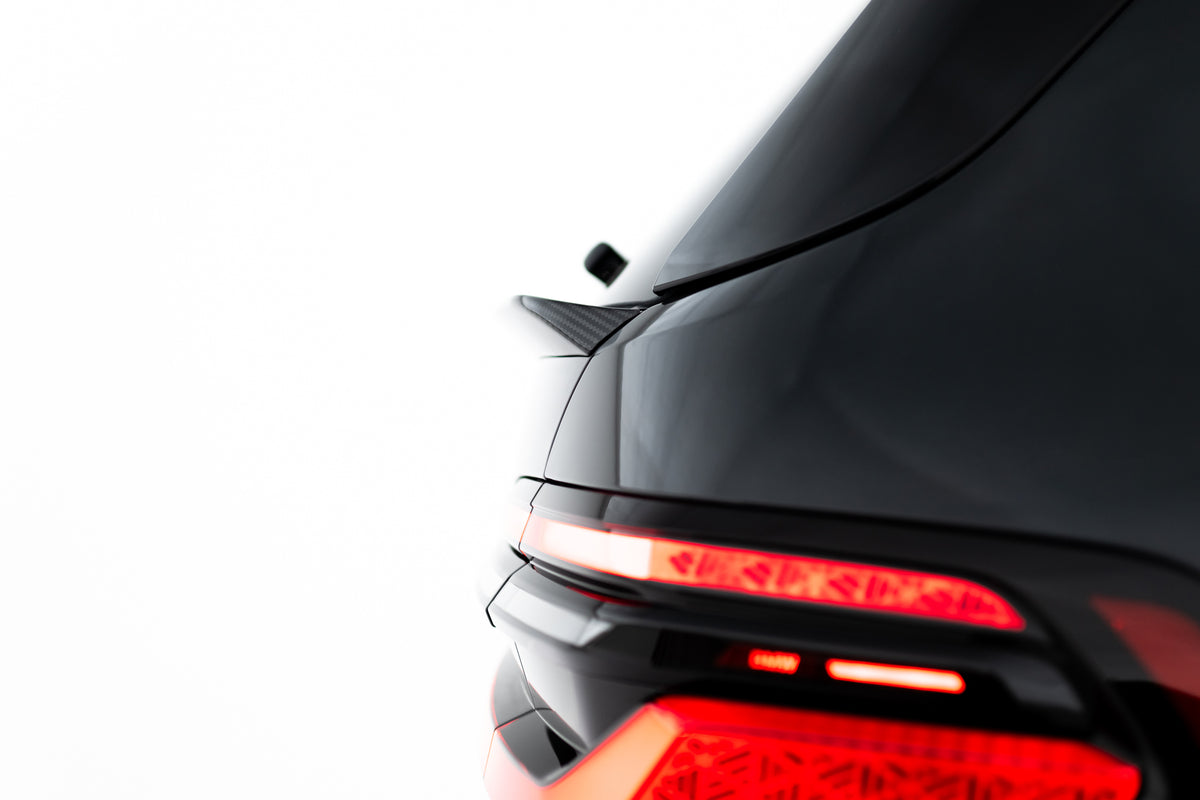 Carbon Uniform Shape-overflate på hekkspoiler til BMW X7 M-Pack G07