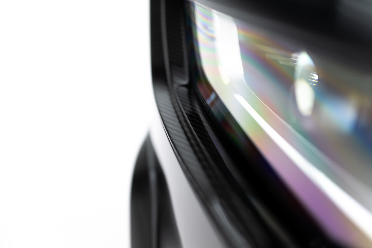Frontfanger luftinntak i karbon for BMW X7 M-Pack G07 Facelift, skråvinkel