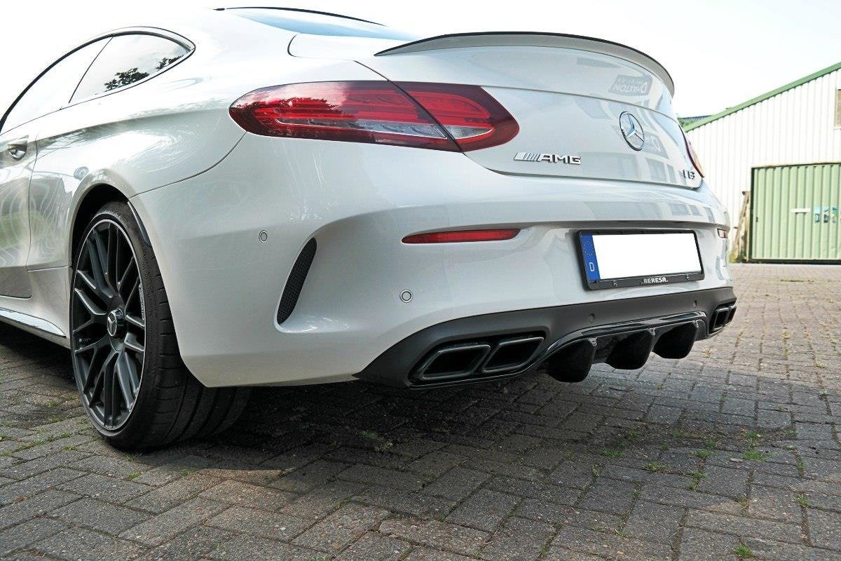 Diffuser til Mercedes C-Klasse C205 63 AMG Coupé i blank svart, sett bakfra
