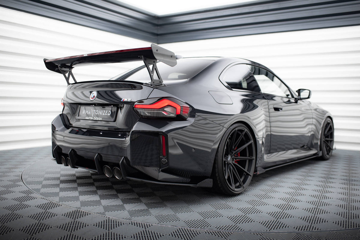 Nærbilde sideflaps for BMW M2 G87 – detalj