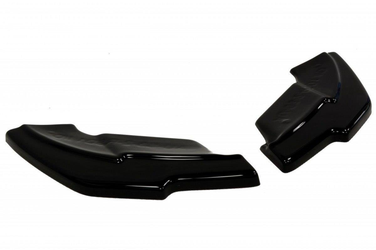 Par med bakre sideflaps til Audi S3 8P lagt side om side