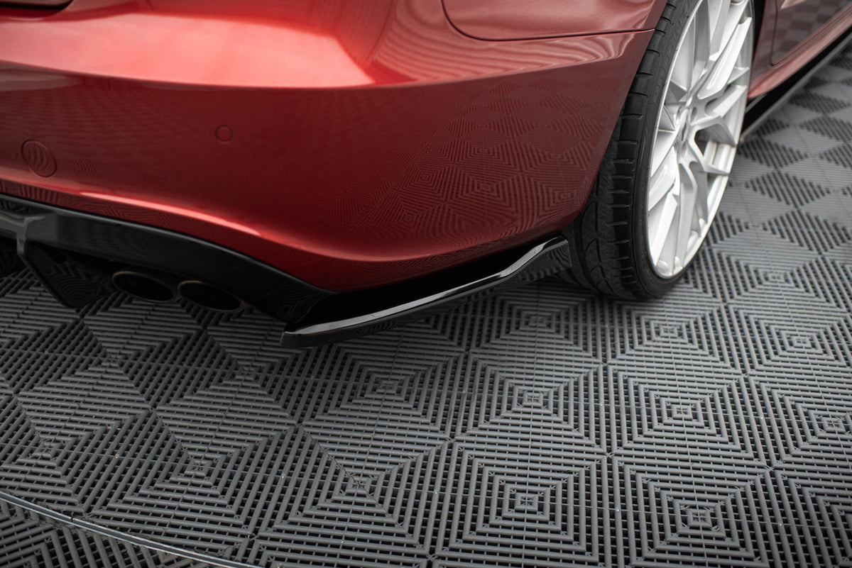 Bakre sideflaps til Audi S5 Sportback 8T fra Maxton Design, produktbilde forfra
