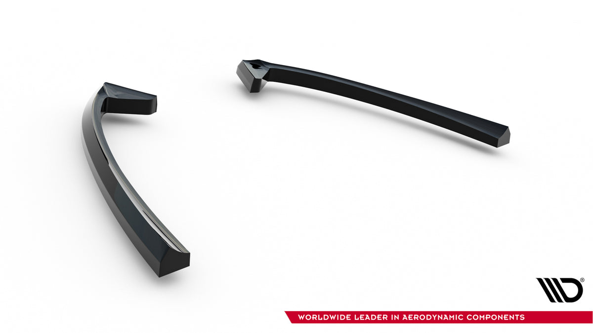 Par med bakre sideflaps for Ford Mondeo ST-Line Sedan med medfølgende striper