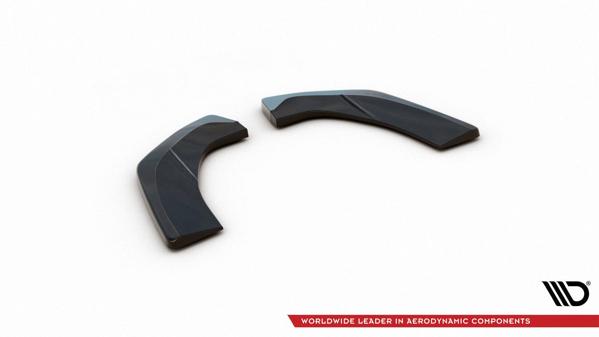 Komplett sett sideflaps bak for Hyundai i30 N Fastback vist fra siden