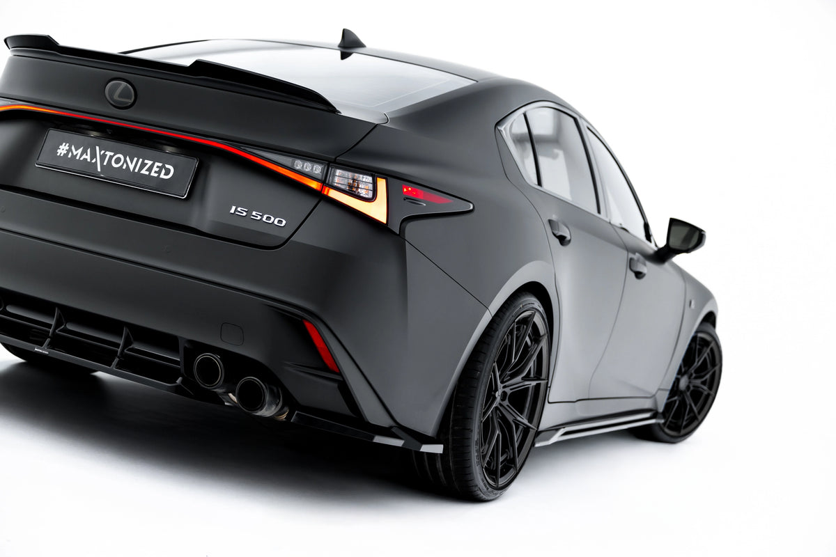 Sidesplittere bak til Lexus IS 500 i blank sort ABS-plast