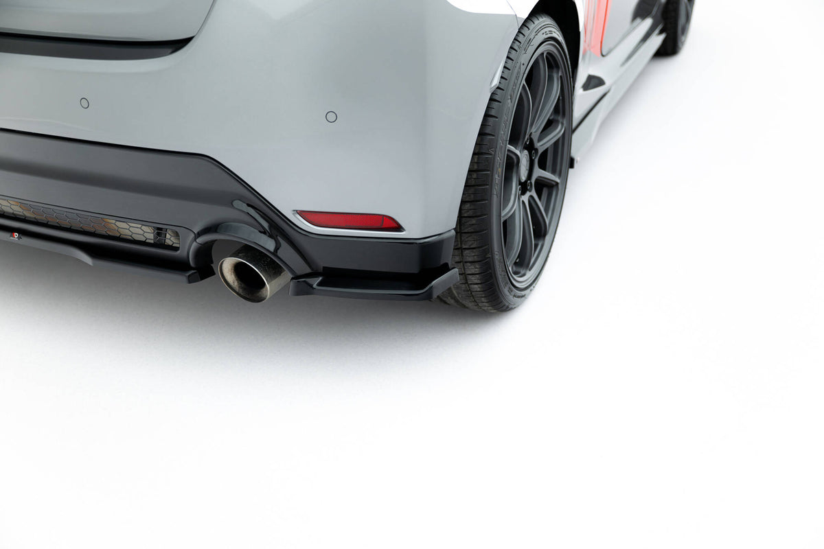 Sideflaps Bak Toyota GR Yaris MK4 Facelift – hovedbilde