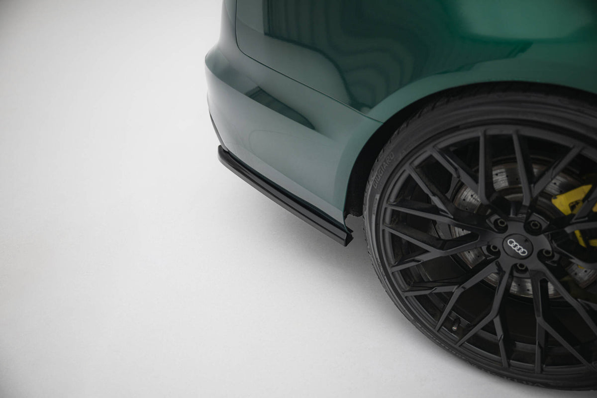 Sideflaps bak V.2 for Audi A6 S-Line Avant C7 i strukturert sort finish