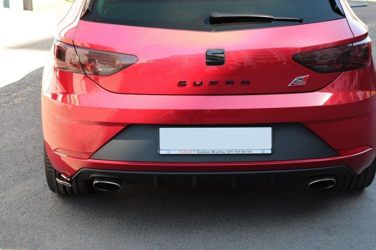 Sidesplitters Bak V.2 Seat Leon Mk3 Cupra Facelift vist montert