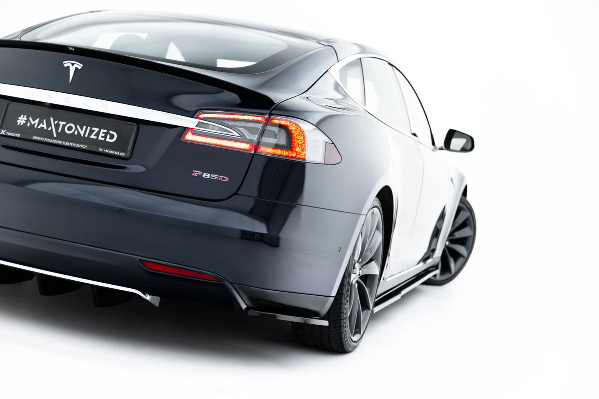 Sidesplittere Bak til Tesla Model S Mk1 i blank sort ABS-plast